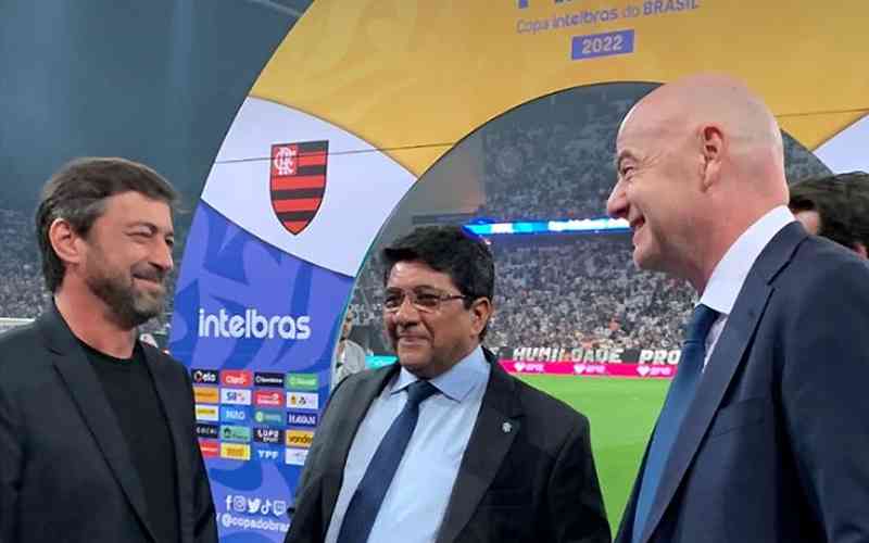Presidente da Fifa destaca ambiente em estádio na final da Copa do Brasil