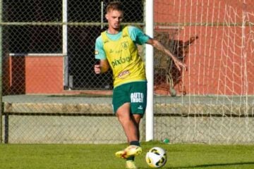 América planeja contato com Athletico-PR para permanência de Luan Patrick