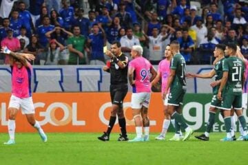 Cruzeiro x Guarani: árbitro relata ameaça de diretor e explica expulsões