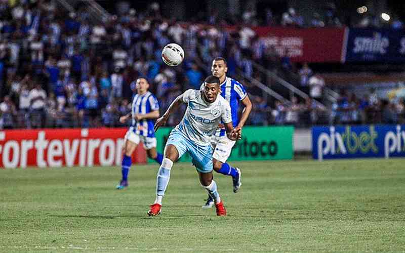 Londrina volta a vencer após cinco jogos e complica CSA no Z4 da Série B
