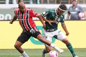 Palmeiras e São Paulo fazem clássico agitado, mas empatam sem gols