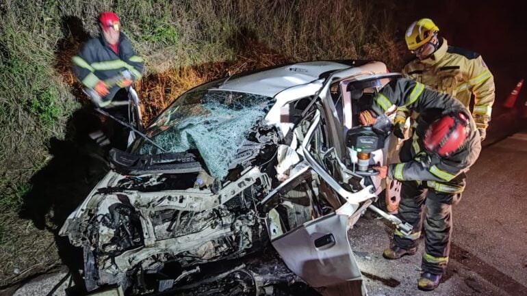 Crianças de 2 e 7 anos morrem em acidente com sete vítimas fatais na BR-356