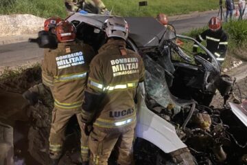 Dois acidentes no Anel Rodoviário deixam três pessoas mortas nesta segunda-feira