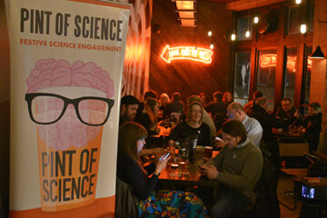 É hoje! Evento “Pint of Science” mistura cerveja e ciência em Monlevade