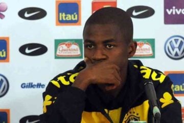 Ex-Cruzeiro, Ramires se diz frustrado por não ter jogado no time do coração