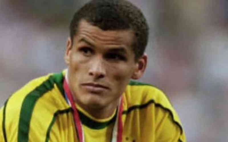 Rivaldo compara derrota de Bolsonaro a revés do Brasil em final de Copa