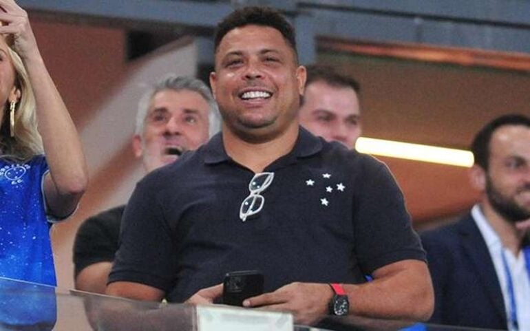 “Somos milhões de todas as nacionalidades a te aplaudir de pé”, diz Ronaldo Fenômeno à Messi