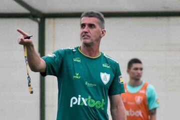 Mancini escala América com surpresas no ataque para enfrentar o São Paulo