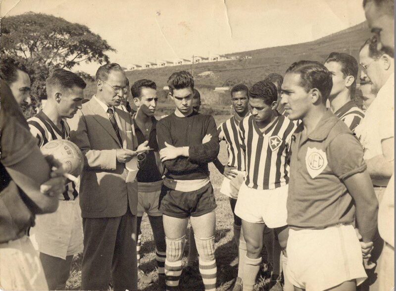 Valeriodoce completa 80 anos nesta terça-feira (22)