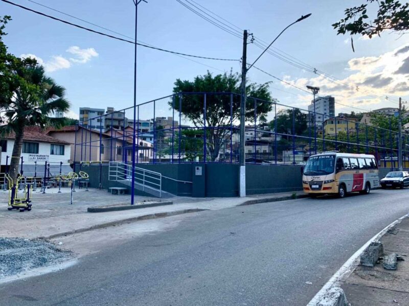 Após reforma, quadra da Vila Santa Santa Izabel terá aulas de futsal e handebol