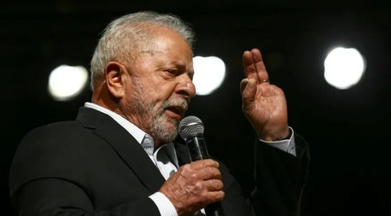 Lula embarca nesta terça-feira para a China