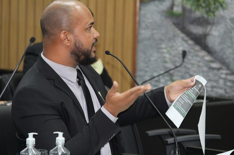 Itabira: adesão a consórcio da saúde não garante contratação de médicos para PSF, afirmam vereadores