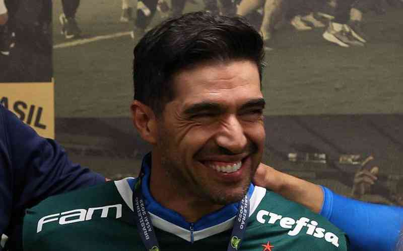 Com demissão de Barbieri, Abel passa a ser técnico mais longevo na Série A