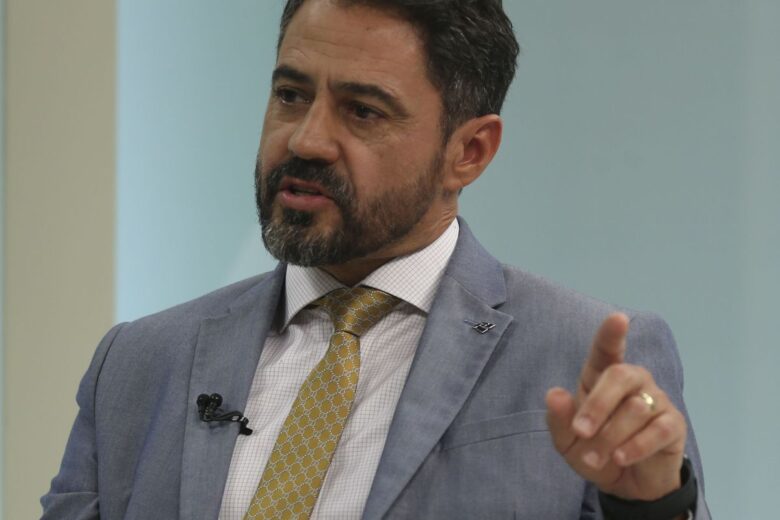 Brasil e Reino Unido assinam acordo para evitar bitributação