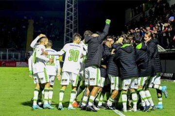 América se impõe, goleia o Bragantino e entra na zona da Libertadores