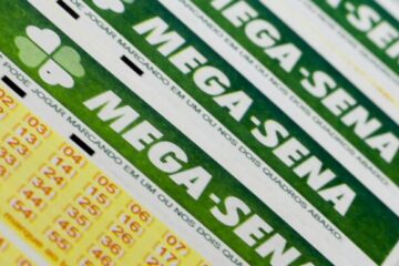 Nenhum apostador acerta Mega-Sena e prêmio acumula em R$ 63 milhões
