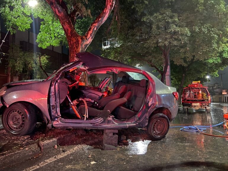 Quinta-feira chuvosa tem registro de acidentes em Belo Horizonte