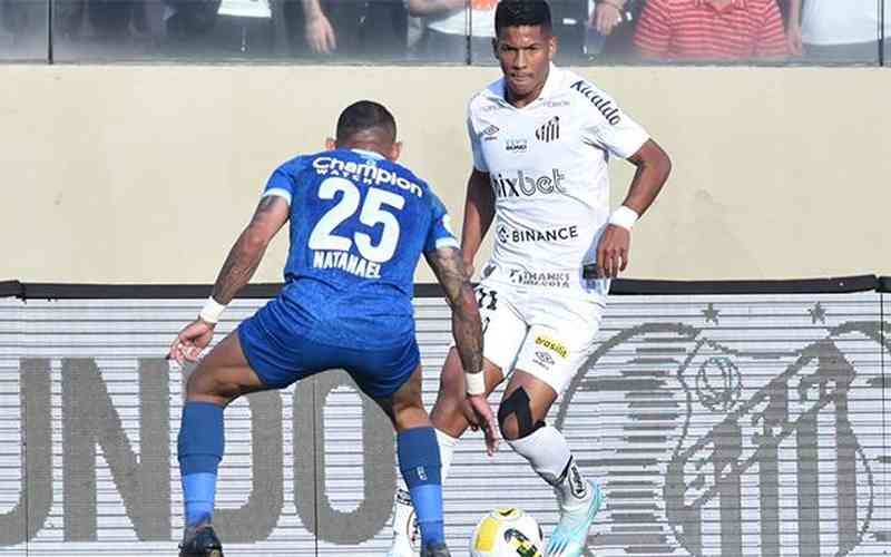 Santos empata, fica distante da Libertadores e rebaixa Avaí para a Série B