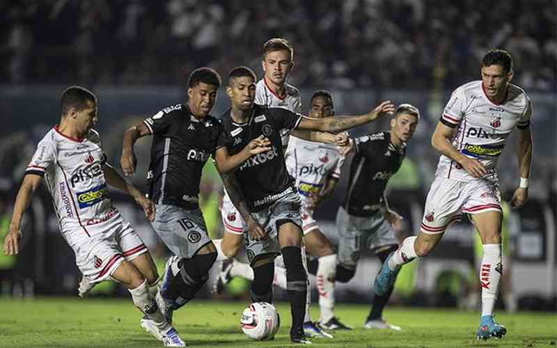 Casas de apostas colocam Ituano como favorito em duelo decisivo com o Vasco