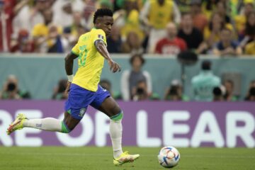 Brasil tenta manter escrita diante da Croácia para chegar à semifinal da Copa do Mundo do Catar