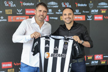Coudet elogia elenco do Atlético e evita falar sobre “chegadas e saídas”
