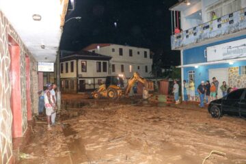Forte chuva causa estragos em Dom Silvério; veja fotos