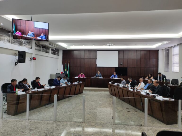 Projetos de denominação de rua e passarela são aprovados na Câmara de Monlevade