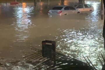 Forte chuva inunda campus da UFMG e asssusta estudantes nesta quarta-feira