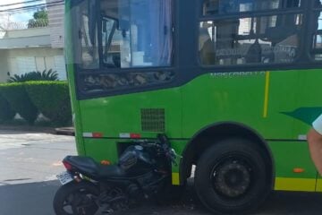 Itabira: acidente com ônibus deixa motociclista ferido no bairro Pará
