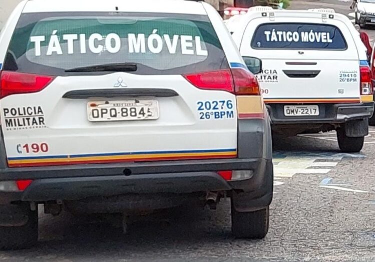 Operação da PM termina com três pessoas presas em Itabira
