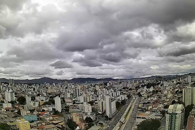 Defesa Civil de BH alerta para chuva de até 30 mm nesta terça-feira