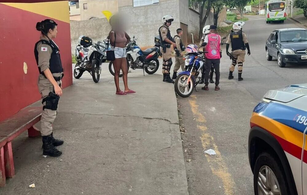 Polícia Militar realiza a operação Cavalo de Aço para coibir o “rolezinho de Natal”