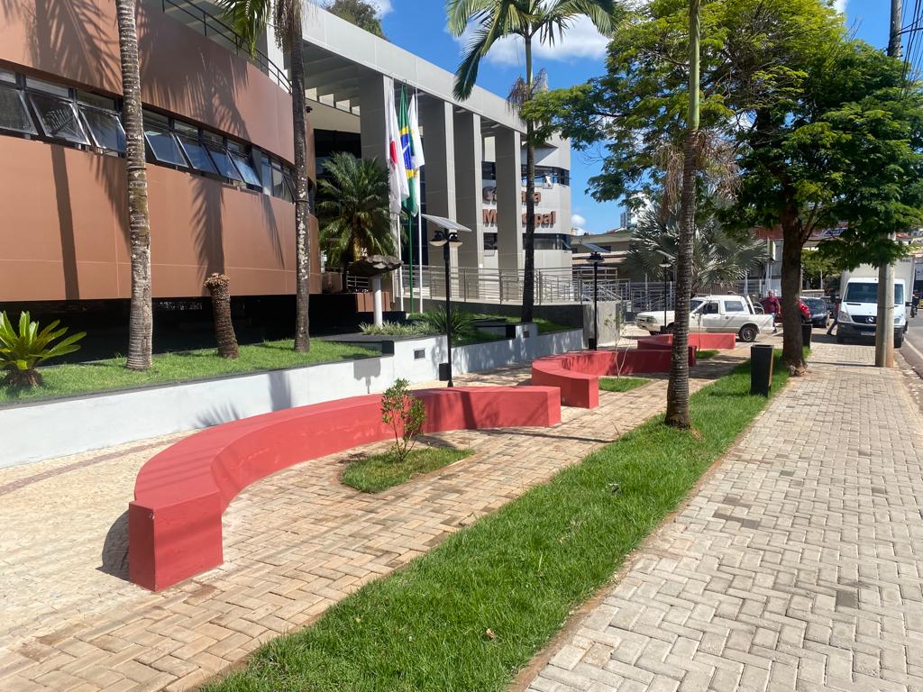 PL que informa sobre ações e obras da Prefeitura é promulgado na Câmara