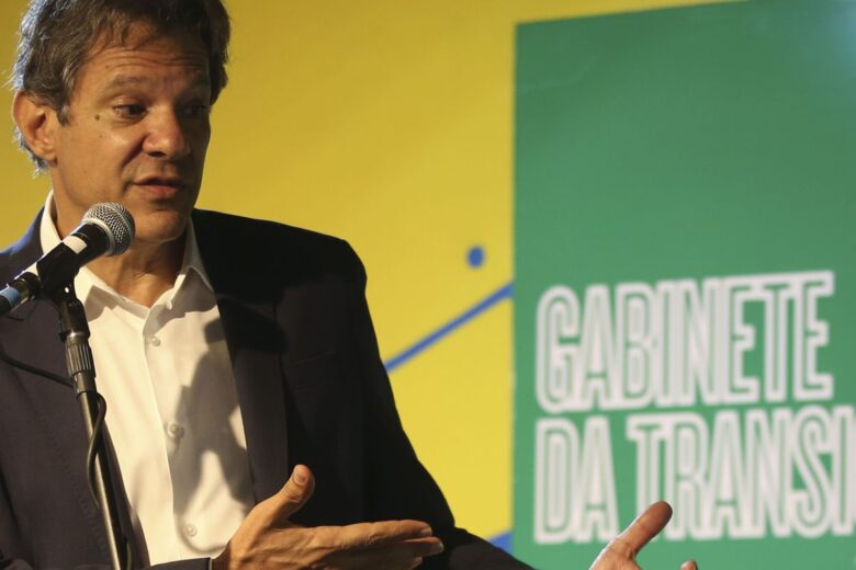 Haddad anuncia duas mulheres para compor equipe na Fazenda