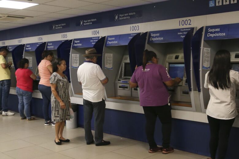 Bancos não vão abrir nesta sexta-feira