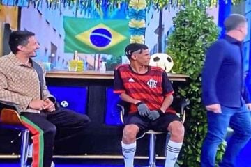 Criticado por usar camisa do Flamengo, Luva de Pedreiro se defende