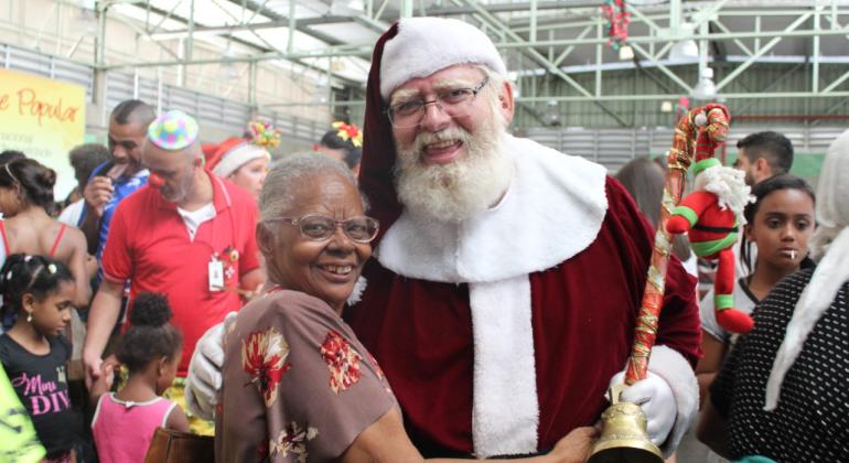 Prefeitura de BH realiza tradicional Almoço de Natal nos restaurantes populares