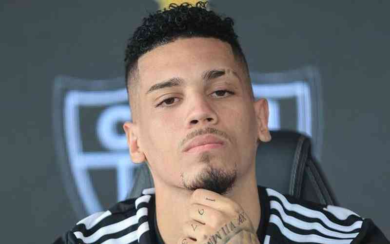 Reforço do Atlético, Paulinho dá opinião curiosa sobre o futebol europeu