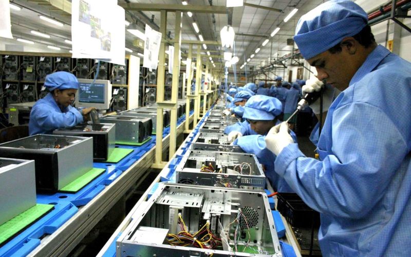Indústria eletroeletrônica fecha 2022 com faturamento de R$ 220,4 bi, diz Abinee