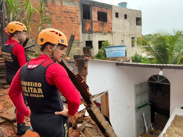 Todas as regionais de Belo Horizonte têm risco geológico forte nesta terça-feira