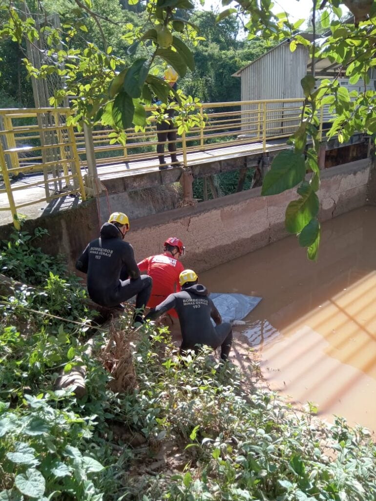Corpo de adolescente é encontrado pelos bombeiros em Antônio Dias