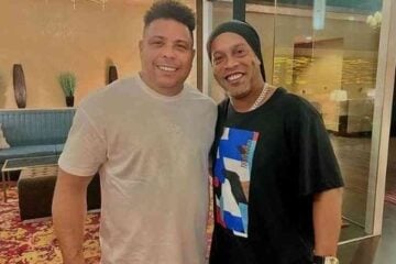Ronaldo revela que ‘pernada’ de Assis evitou Ronaldinho no Corinthians