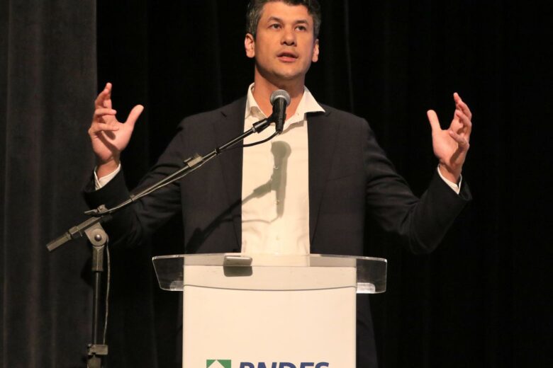 BNDES é um hub de desenvolvimento para o Brasil, diz Montezano