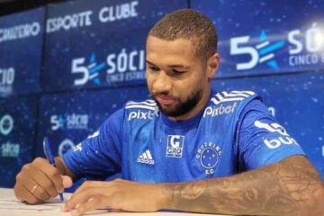 Ex-Palmeiras, Wesley diz que Cruzeiro é gigante e elogia torcida