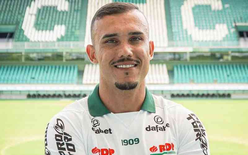 Cruzeiro empresta atacante William Pottker ao Coritiba até o fim de 2023