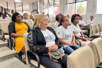 Facilita Trabalho acolhe mulheres e trilha jornada de desenvolvimento pessoal e profissional