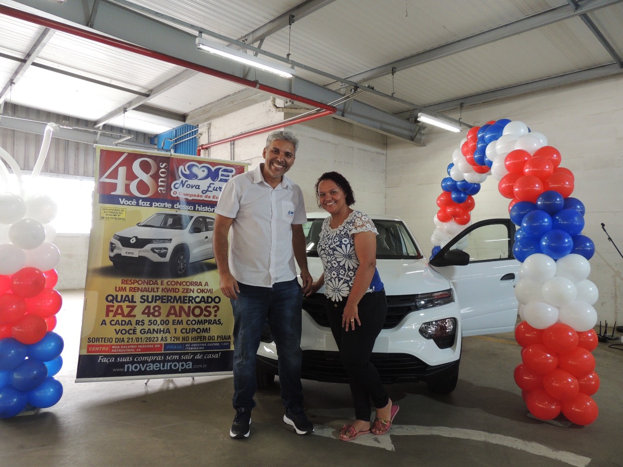 Nova Europa comemora 48 anos sorteando um Renault Kwid Zen 0KM
