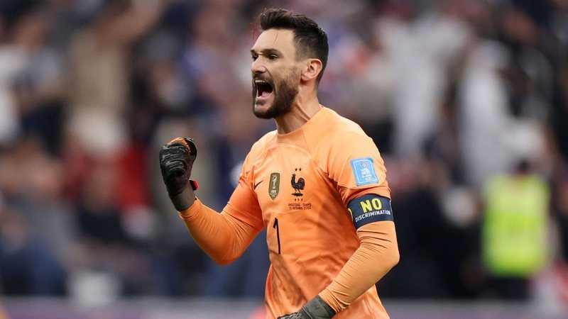 Lloris se aposenta da seleção francesa após recordes e quatro Copas do Mundo
