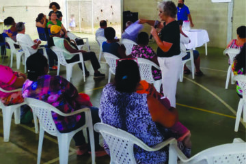 Moradores do Planalto recebem orientações para melhorar qualidade de vida da comunidade