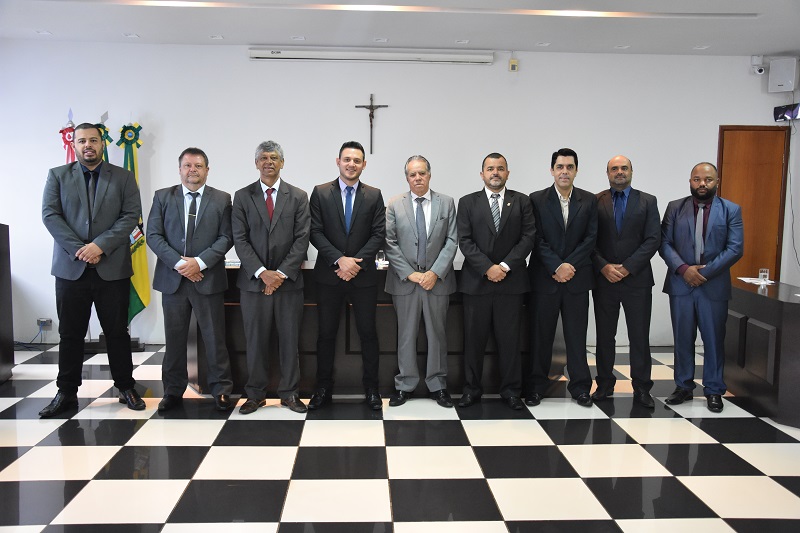 Diego Ribeiro é empossado para o seu segundo mandato como presidente da Câmara de São Gonçalo